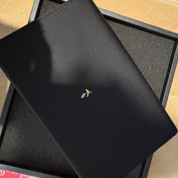 Vintage Chunn Paris Handmade in France Black Silk with Floral Embroidery Clutch - Picture 3 of 9